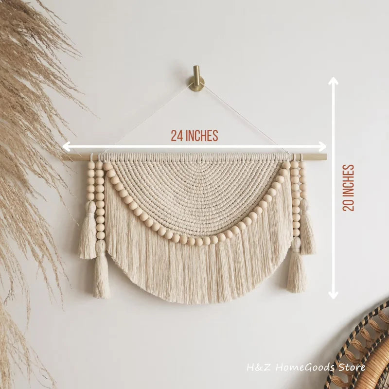 tapisserie macramé franges pompons bohème tapisserie murale coton beige clair opaque moderne chambre salon
