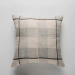 coussin carré coton lin 60x60cm motif carreaux moderne beige gris décoratif
