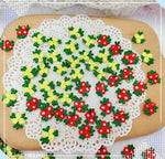 broderies dentelle fleurs simples vert rose blanc traditionnelles couture femmes
