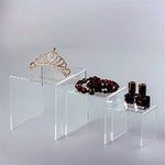 présentoirs transparents multi niveaux moderne bijoux vernis ongles desserts vin minimaliste réutilisable respectueux environnement