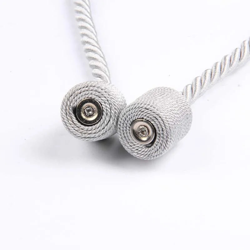 rideau moderne gris clair tissé finement opacité anneaux métalliques polyester