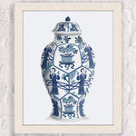 Magnifique vase en céramique orné de motifs floraux et de personnages dans un style chinois traditionnel.