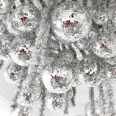Ballon chrome argenté rétro années 80 pour décoration anniversaire