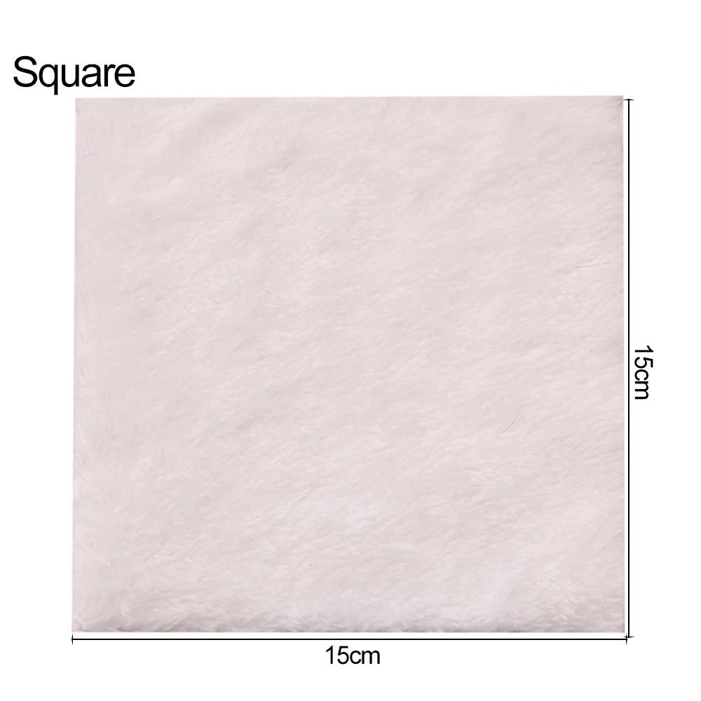 tapis doux moderne rose blanc pelucheux accessoire décoration intérieure miniatura ronde rectangulaire minimaliste
