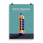 Cette image montre une illustration stylisée d'un phare coloré et unique, situé dans la ville de Punta Frouxeira en Espagne.