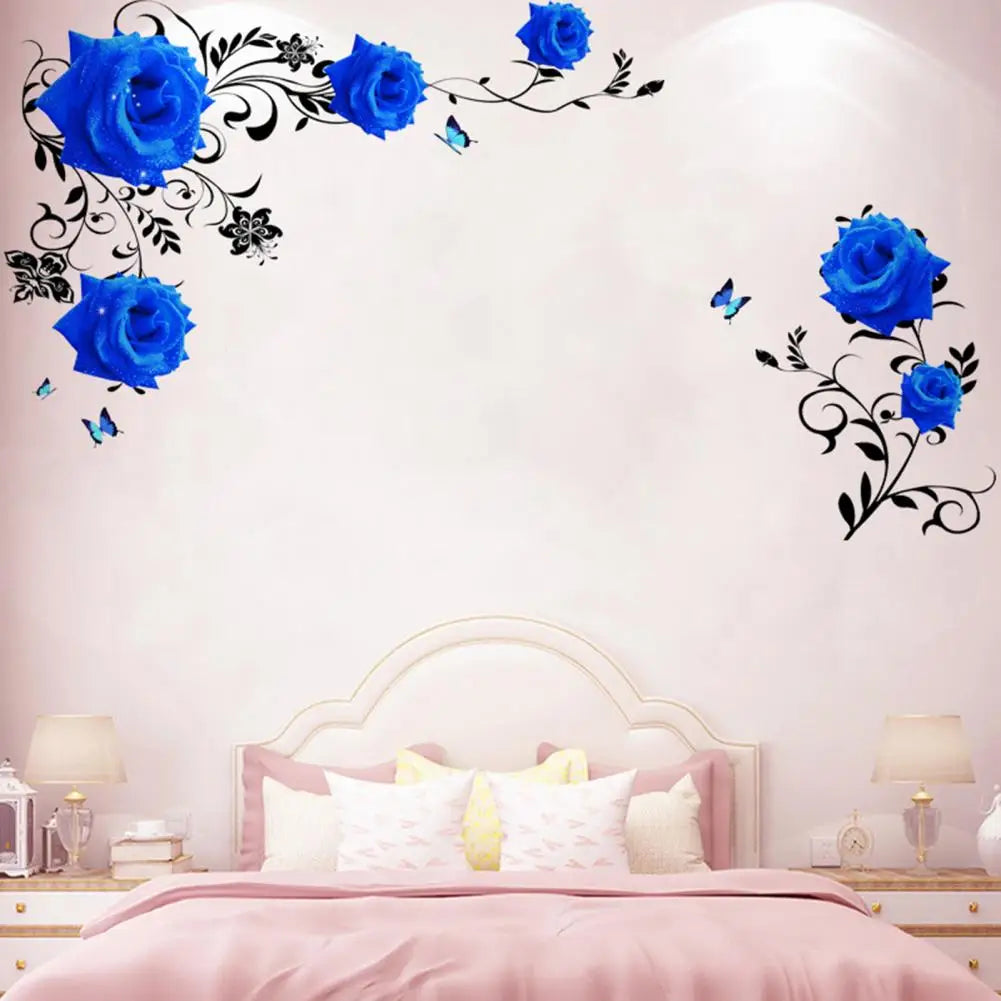 Autocollant mural fleur rose bleue sur mur blanc