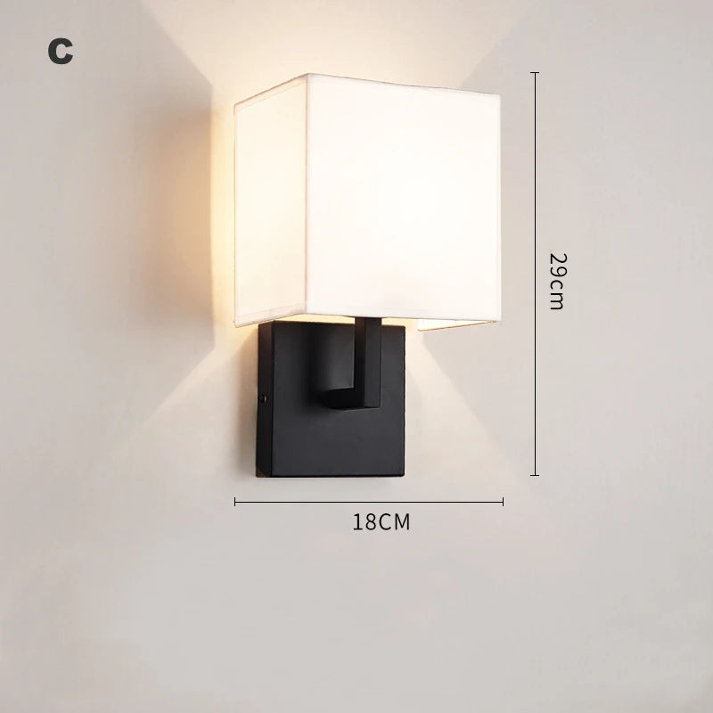lampe murale moderne abat jour tissu noir blanc éclairage chambre salon entrée minimaliste