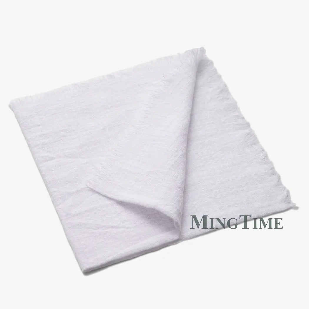serviette table moderne gris rose pâle franges bord texture rugueuse opacité rustique