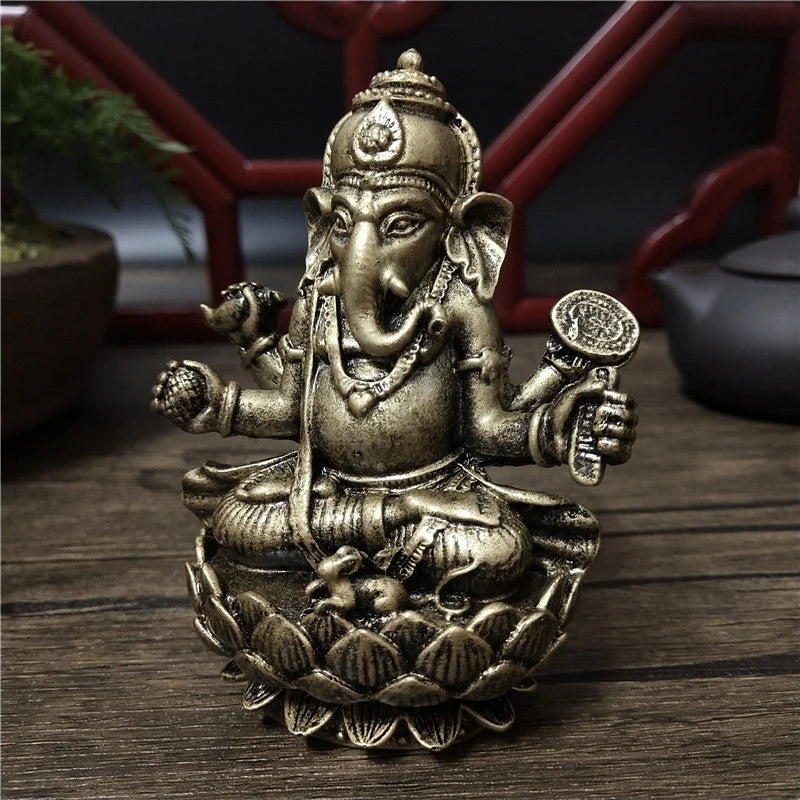 statue ganesha bronze détaillée motifs traditionnels bouddhiste artisanat décoration intérieure figure éléphant