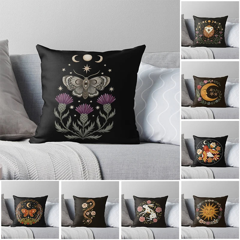 housse coussin carrée noire motif vintage fleurs animaux décoration salon canapé 45x45cm