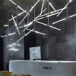 suspension lumineuse moderne blanc doré lignes horizontales diagonales sans ombre led encastré chambre salon
