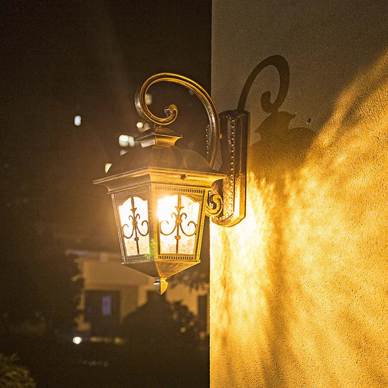 lampe murale bronze noir verre opalin classique vintage éclairage entrée chambre salle bains étude