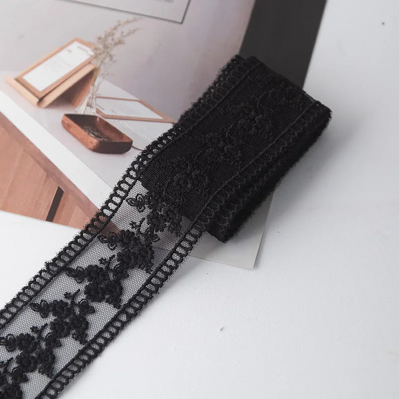 ruban dentelle 4cm large noir gris beige rose pâle fleurs élégant mariage translucide clips