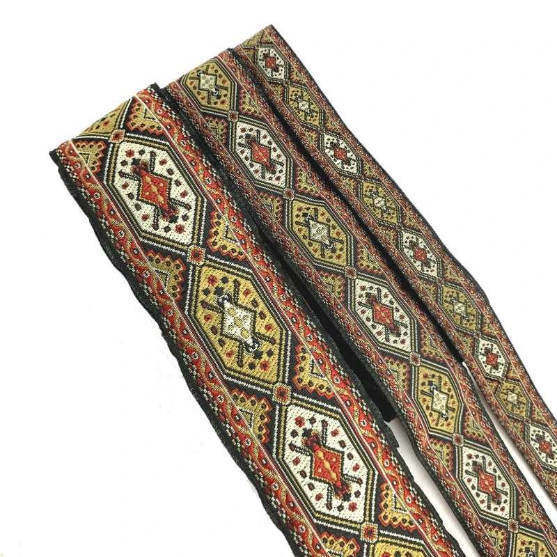 ruban gros grain motif géométrique ethnique noir beige rouge blanc 100% polyester 2cm 3.3cm