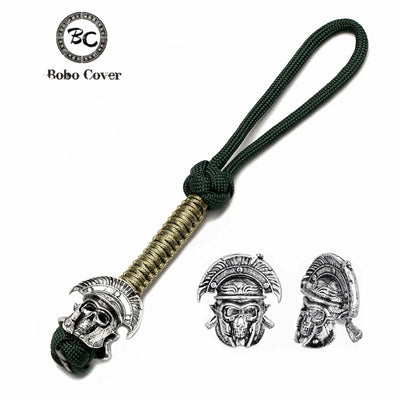 Porte-clés couteau rétro en métal argent avec pendentif corde - vue de face