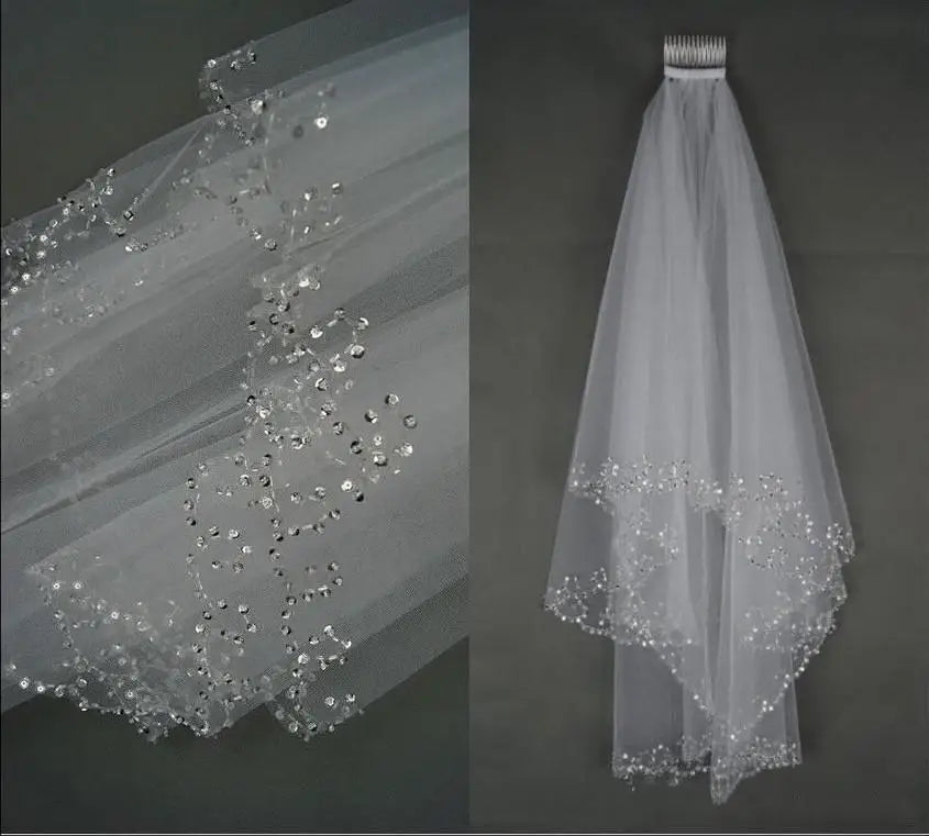 voile mariée tulle transparent deux couches dentelle bordure motif floral classique élégant femme peigne