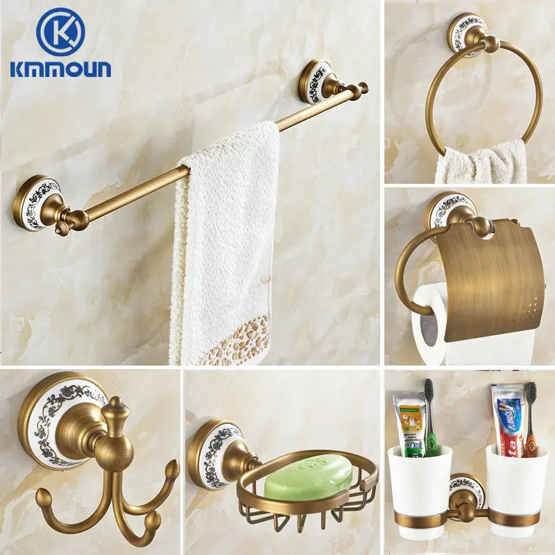 accessoires salle bain or motif floral classique porte serviettes brosse toilette porte sèche cheveux