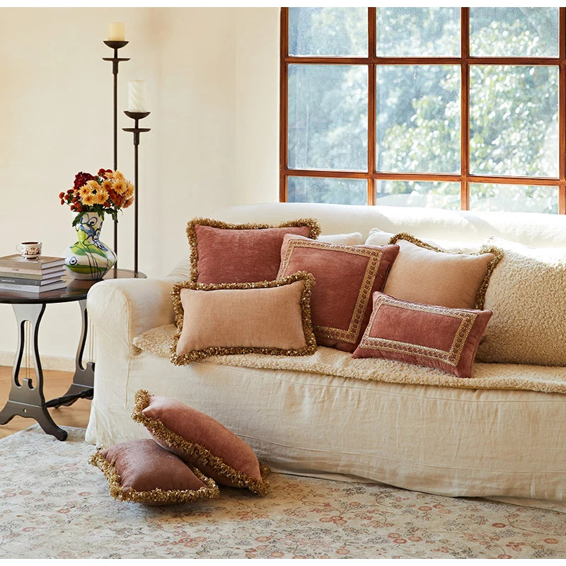 taies d'oreiller jacquard géométrique rose pâle bordure dorée élégantes polyester respectueuses environnement casa decoration