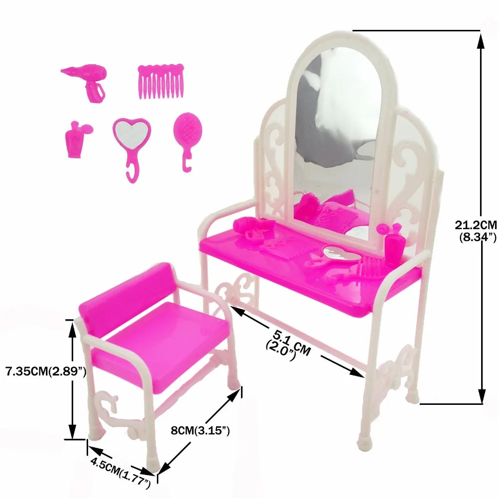 lit poupée rose fleurs blanches dentelle accessoires chambre oreiller coussin miroir tabouret peigne