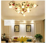 plafonnier floral moderne blanc doré feuilles fleurs chambre salon lumières