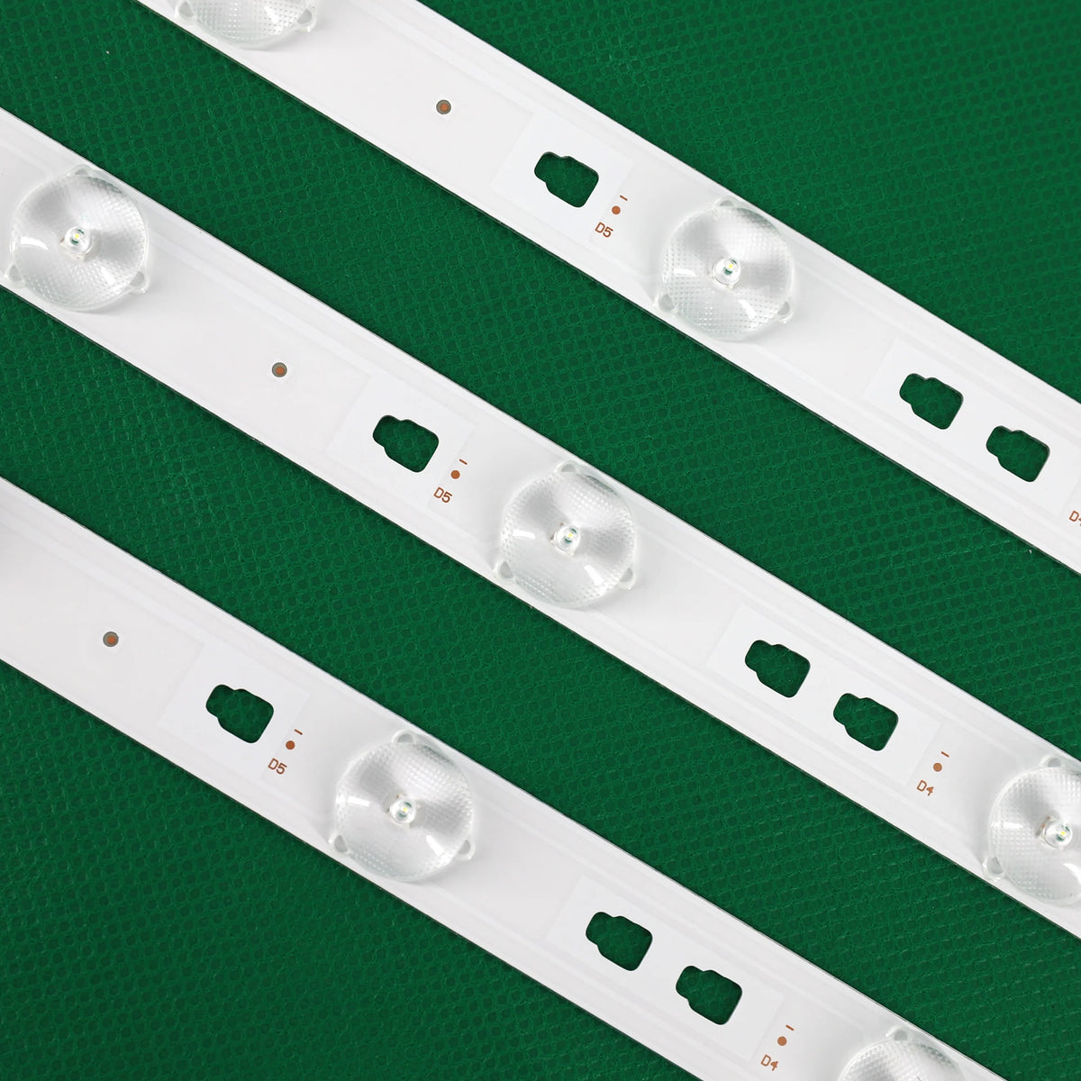 barres lumineuses led blanc vert industrielle lisse dorée adhésive connecteurs électriques