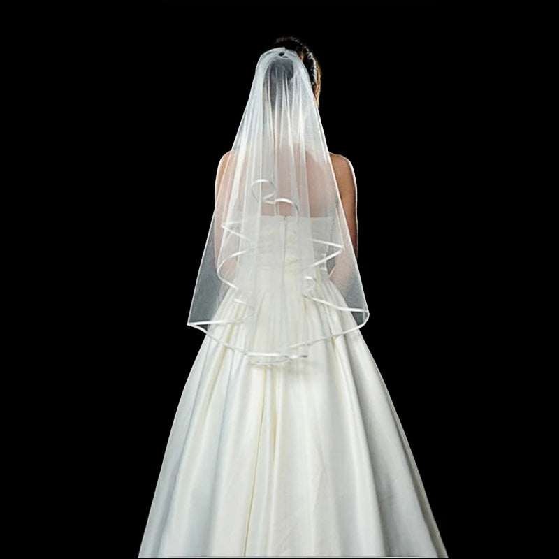 voile mariée deux couches blanche classique élégante tulle épaules clips transparent légèrement opaque finement