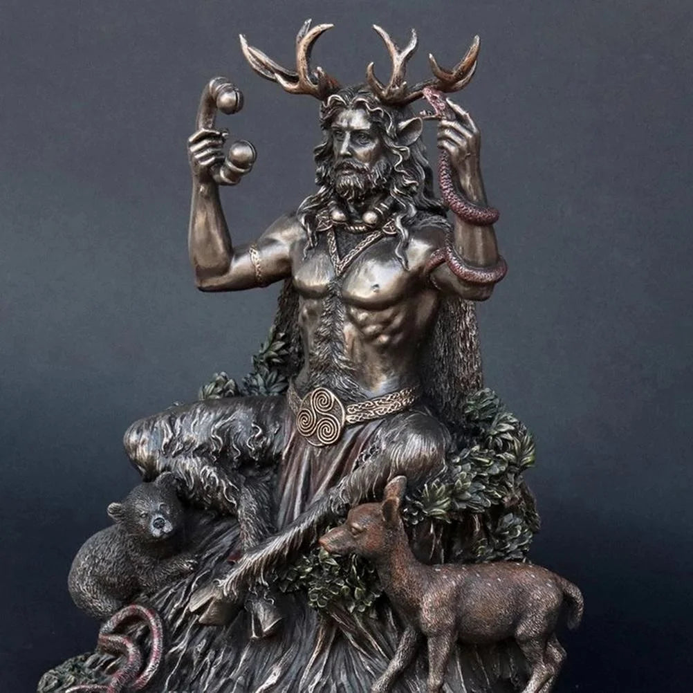statue celtique cernunnos dieu barbe bois cerf ours serpent verteextérieur jardin décoration ornement table