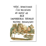 Cette image humoristique montre une scène de petit-déjeuner fantaisiste avec des personnages et des animaux fantastiques, accompagnée d'un texte qui fait référence à la croyance en des choses impossibles avant le petit-déjeuner.