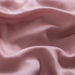 ensemble literie soie rose poudré drap housse taies oreillers minimaliste moderne élégant doux respirant