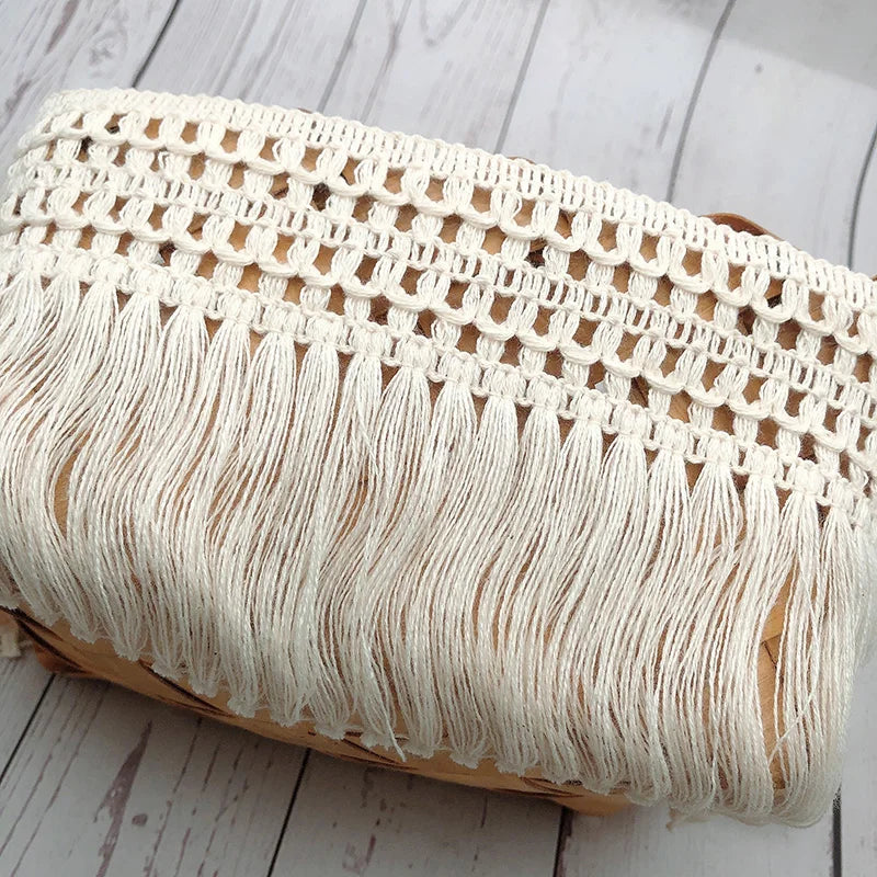 ruban macramé boho chic blanc crème motif géométrique franges décoration artisanale