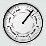 horloge murale jour semaine cadran argenté face blanche moderne minimaliste quartz aiguille salon