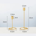 supports bougie or modernes hauteur 15cm 25cm lisses motifs torsadés bougies blanches dorées composition
