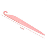 outils pâtisserie spatules blanc jaune plat lisse fondant décoration gâteau accessoire cuisine pratique moderne