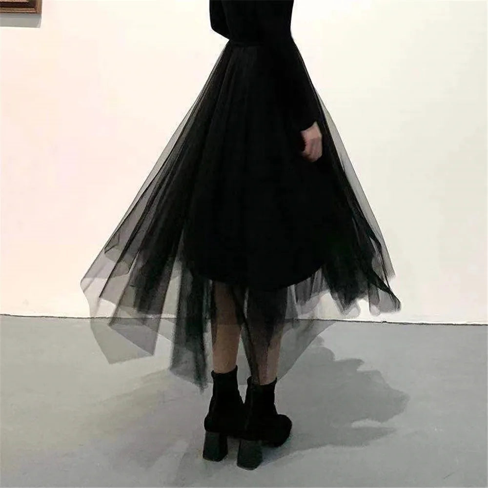 jupe tulle gris plissée fine élégante femme printemps opaques contemporaine mi mollet