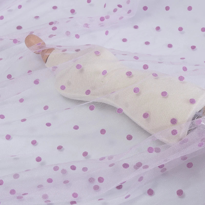 tulle floqué transparent noir blanc rouge gris rose décoration mode couture tissu polyester