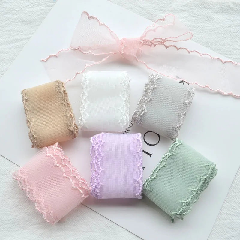 ruban dentelle fine polyester coton rose clair gris vert pâle blanc violet translucide élégant
