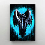 Une représentation sombre et fantastique d'un ange déchu armé d'une épée, aux ailes noires déployées sur un fond bleu turquoise.