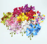 Décoration extérieure mariage bouquet orchidée papillon violet rouge jaune blanc multicolore