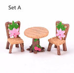 miniatures meubles rustiques table chaise figurines amour fleurs imitation bois texturé decoration chambre enfants