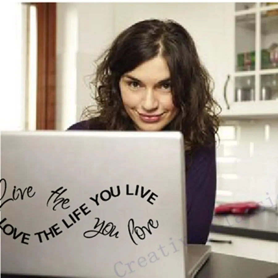 autocollant mural love the life you live lettrage cursive noir moderne décoration intérieure vinyle