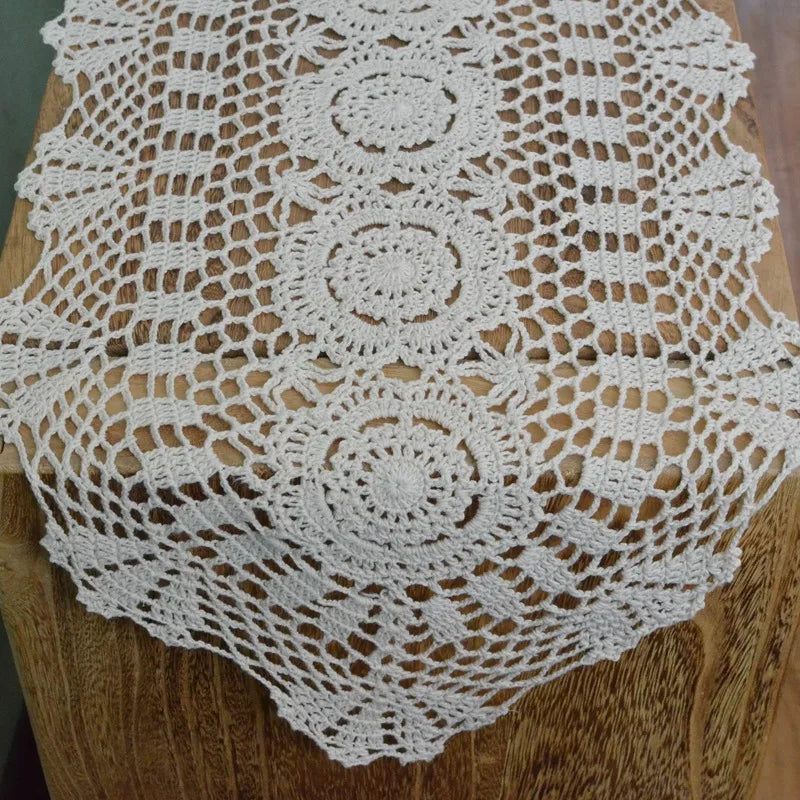 chemin table crochet dentelle motif floral 100 coton blanc beige pêche rustique vintage
