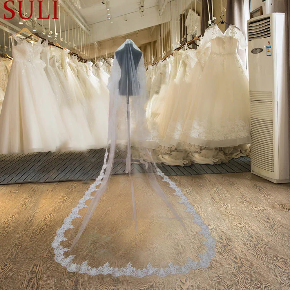 voile mariée blanc dentelle bordure polyester classique romantique trois mètres longueur transparent