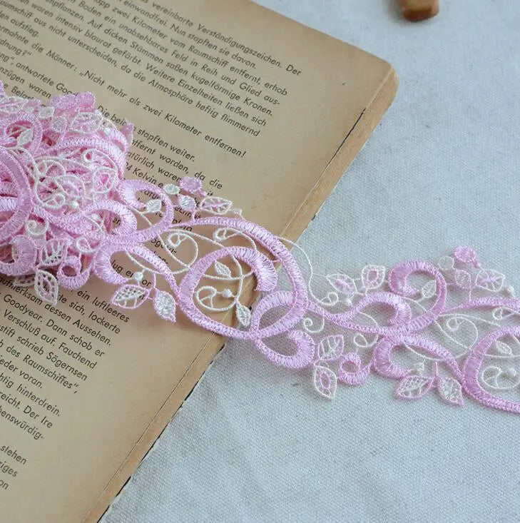 dentelle florale polyester 5cm large motif baroque transparent bleu rose vintage décoratif