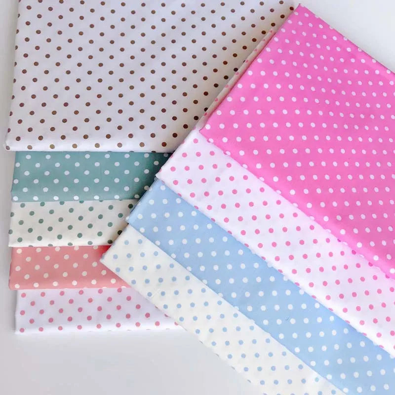 tissu coton imprimé points blancs rose bleu vert classique protection uv décoration maison patchwork