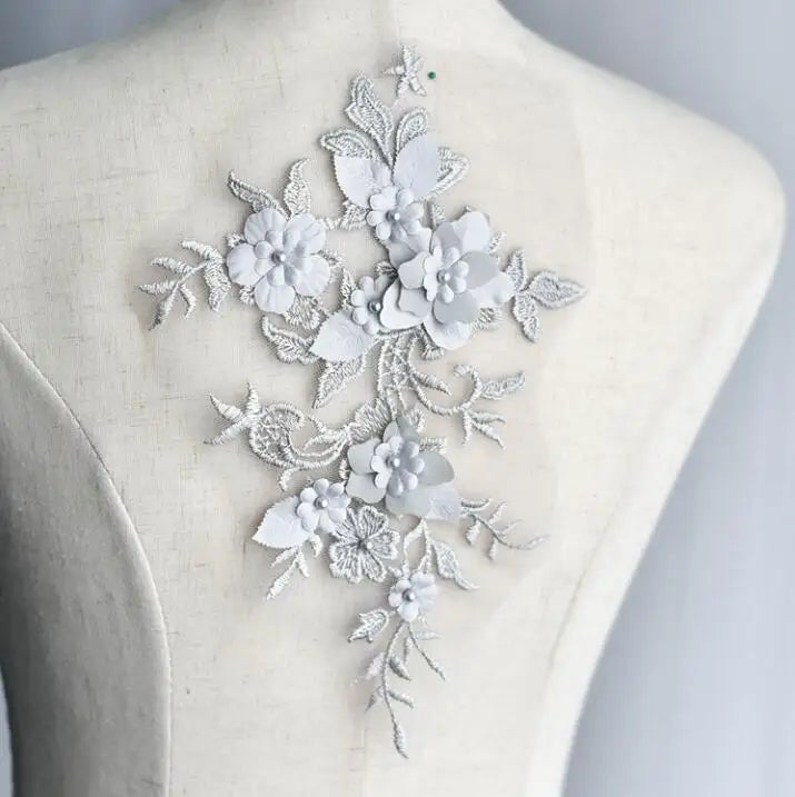 appliques textile brodées fleurs feuilles bleu marine rouge blanc roseclair mariage robemariage