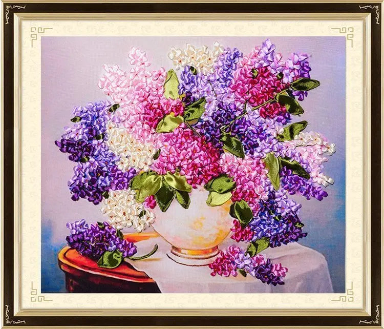 bouquet fleurs artificielles violettes roses blanches velours feuilles vertes artisanal decoration intérieur