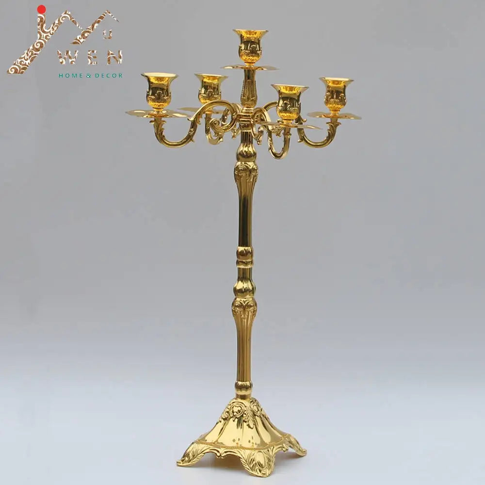 bougeoirs argent or chandeliers classiques mariage fêtes décoration élégante sculptée haute qualité