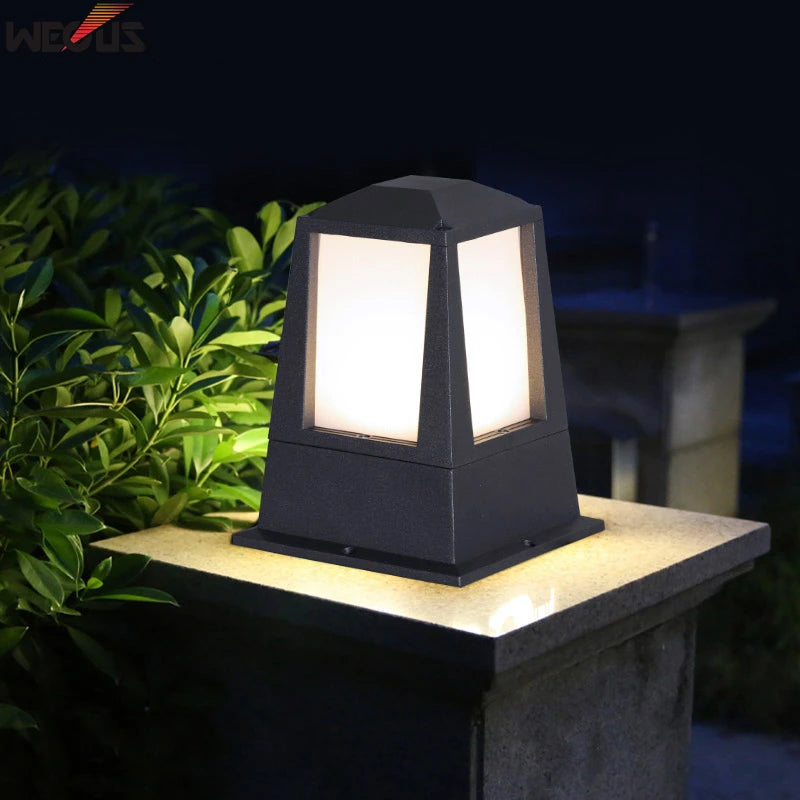 lampe solaire moderne noire imperméable ip65 éclairage extérieur jardin villa rue