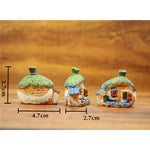 miniatures maison cottage décoration extérieure pierre chaume brique figurines animaux végétation rustique miniature
