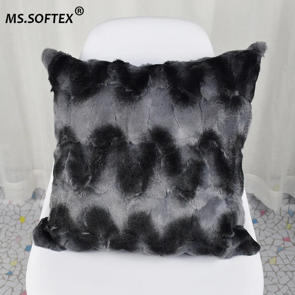 coussin patchwork fourrure lapin gris noir horizontal moderne décoration intérieure lit siège voiture